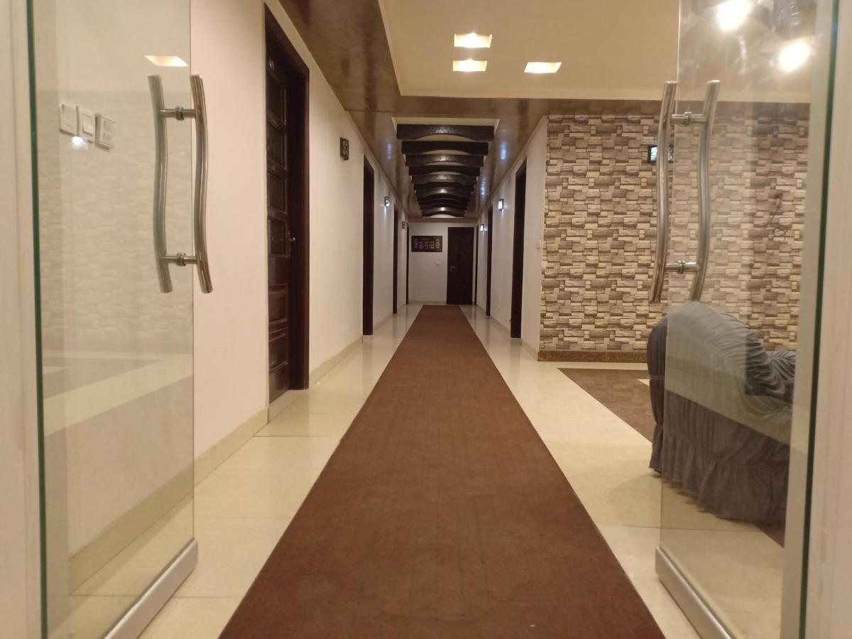 Hotel New Madina Faisalabad Buitenkant foto