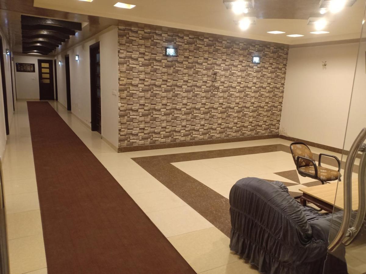 Hotel New Madina Faisalabad Buitenkant foto