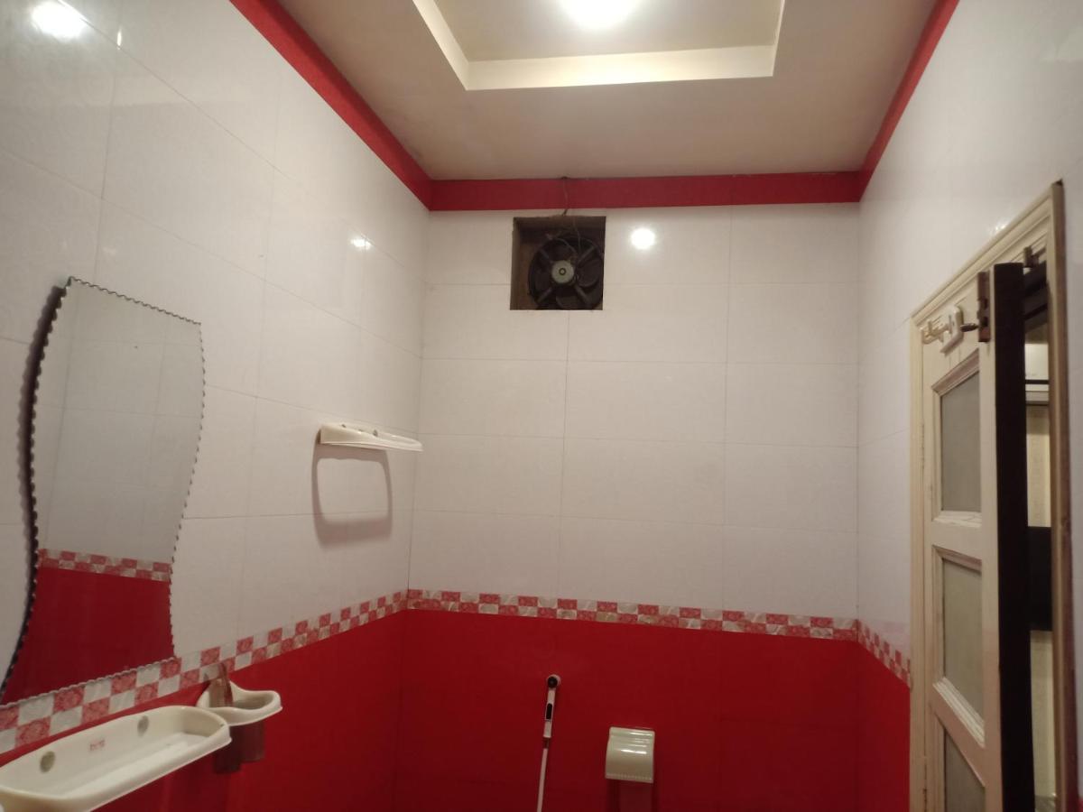 Hotel New Madina Faisalabad Buitenkant foto